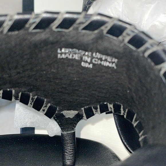 NWT J/SLIDES NIGEL Black Leather Tassel Sandal - Picture 11 of 11